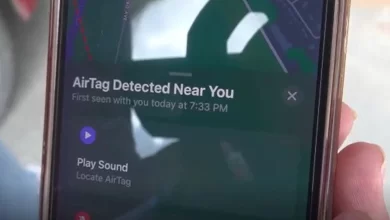 ‘It’s unsettling.’ Young woman finds tracking device in car